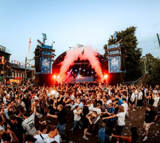 Het Moment 2027 – Tilburg, Netherlands Het Moment 2027 – Tilburg, Netherlands